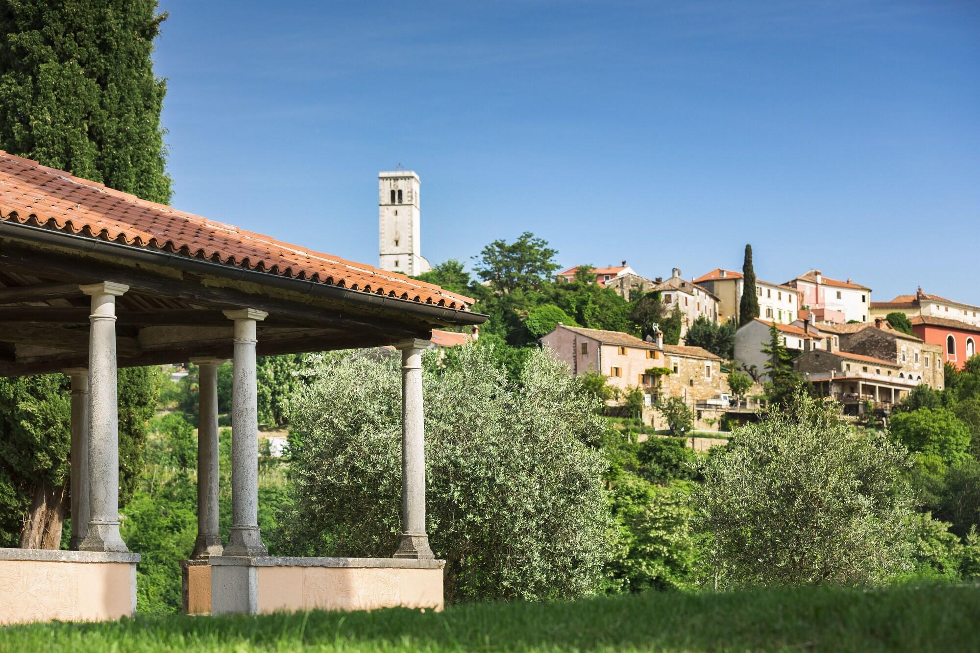 Palazzo Angelica B&B Adults Only Oprtalj Екстер'єр фото