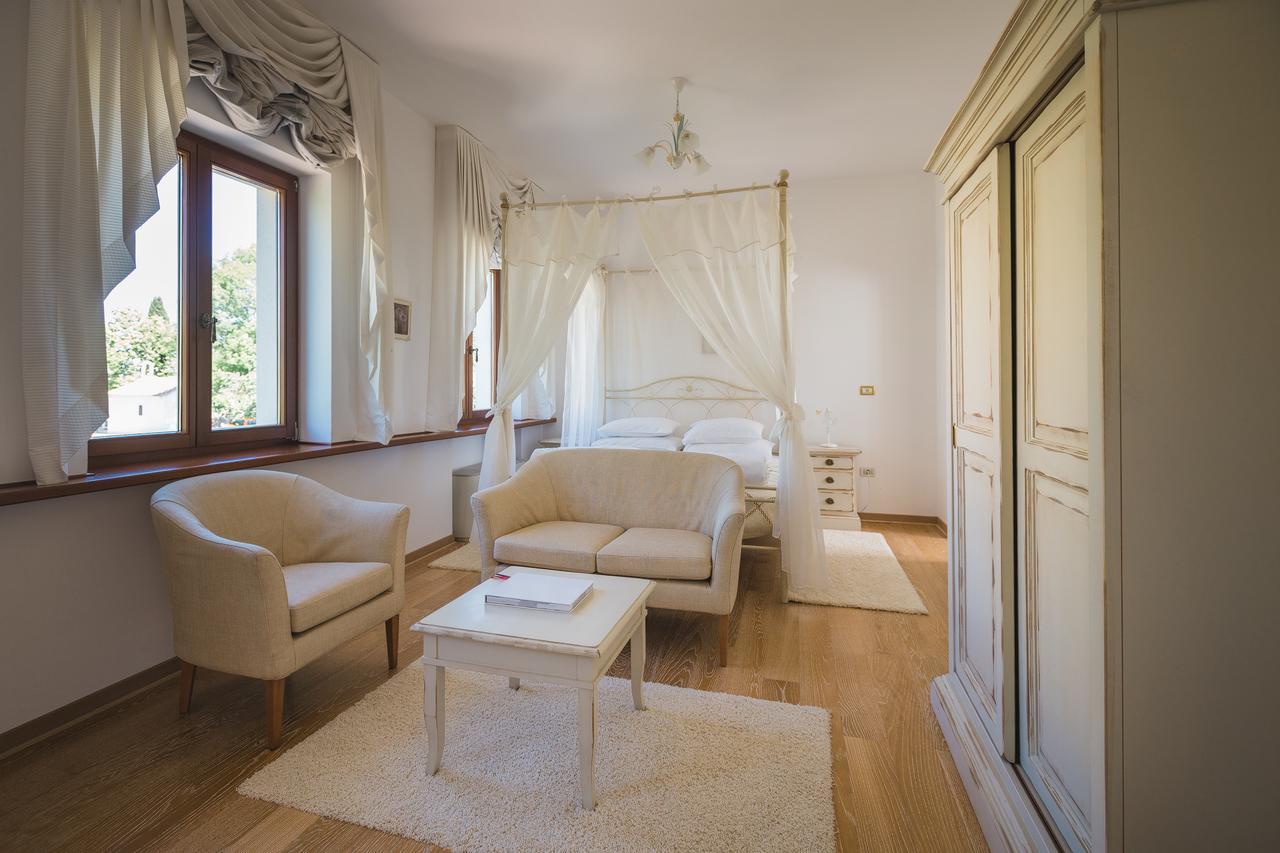 Palazzo Angelica B&B Adults Only Oprtalj Екстер'єр фото