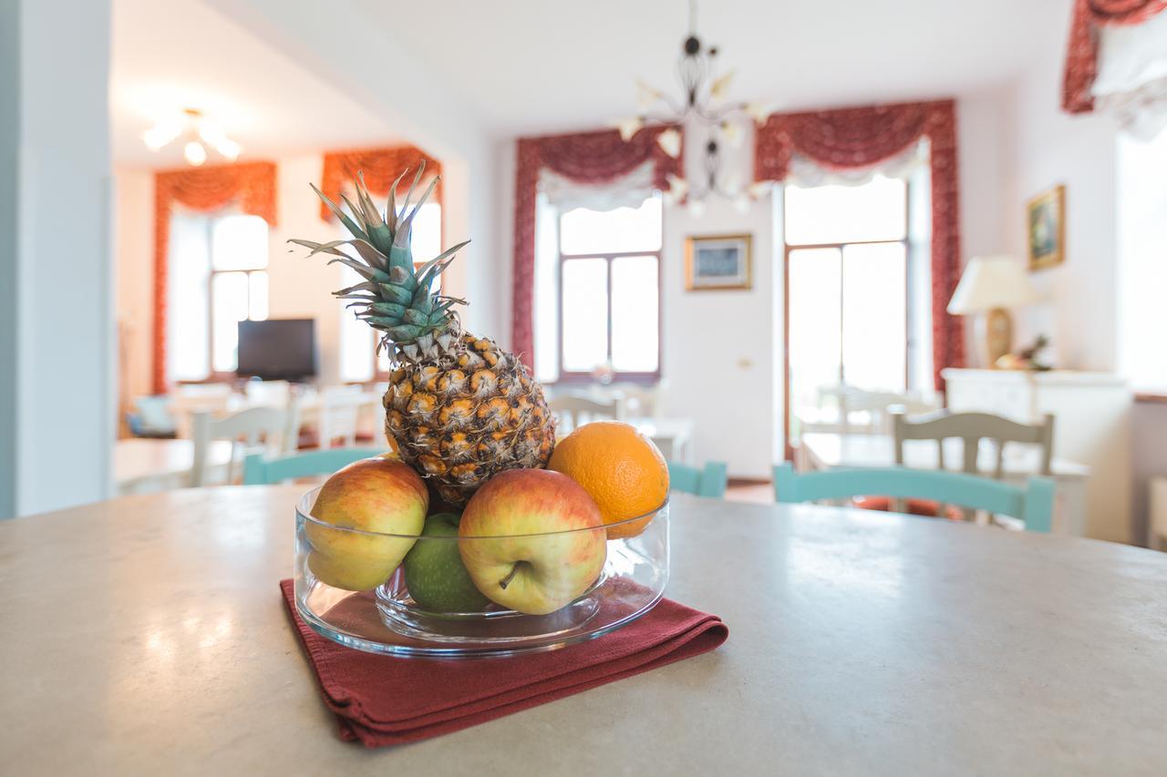 Palazzo Angelica B&B Adults Only Oprtalj Екстер'єр фото